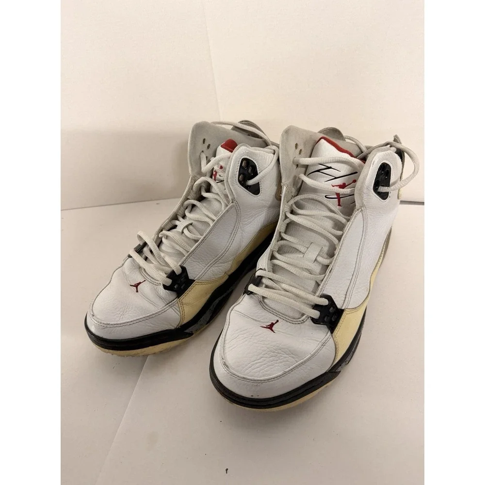 Jordan Ol' School 3 III White Cement Varsity Red Black 375512-162 Men's Size 12